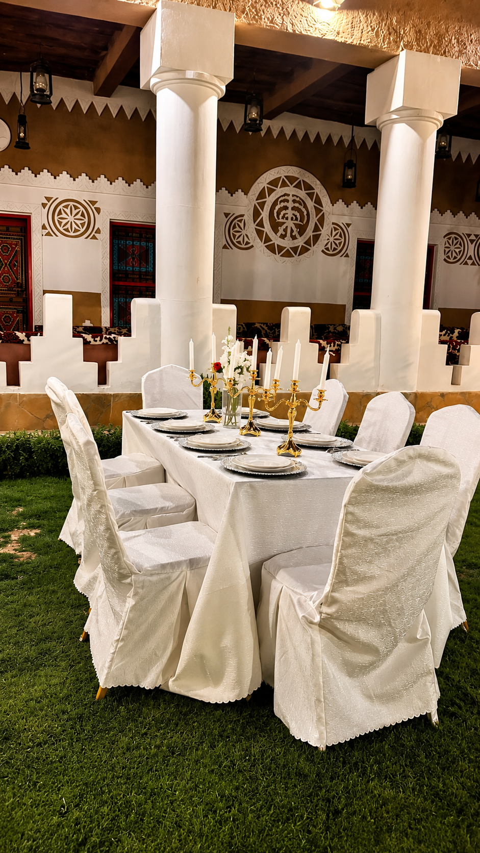 ضيافة الملكية" لتنسيق طاولات الطعام (VIP Dining) 